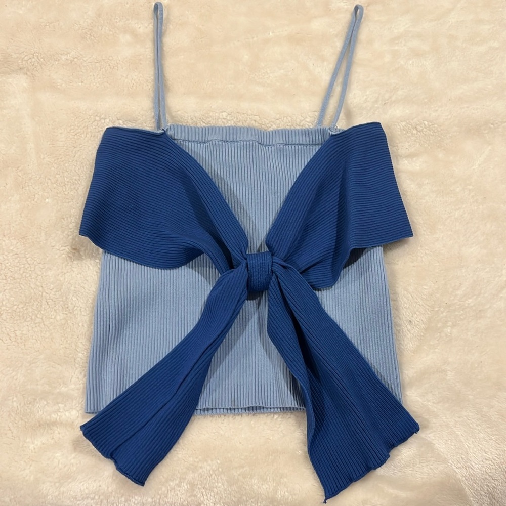 Cider blue knit Tank Top with contrasting Bow, size medium.